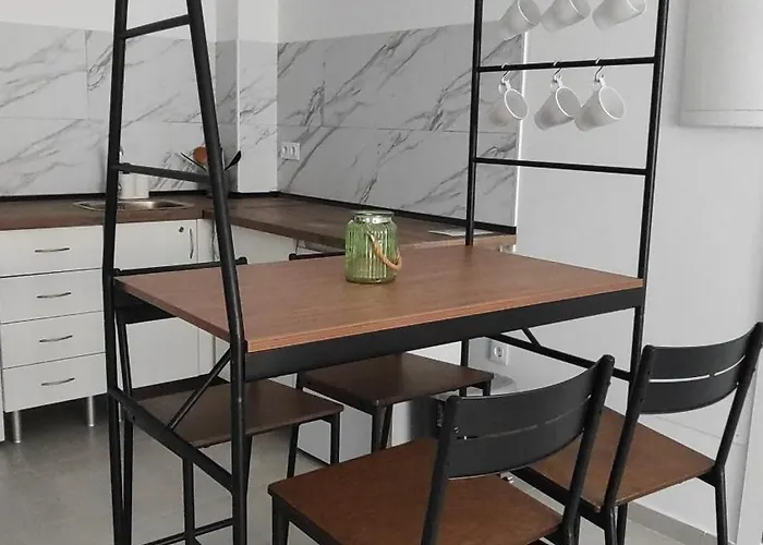 Am Chinorros Square. Apartment