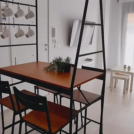 Am Chinorros Square. Appartement Fuengirola