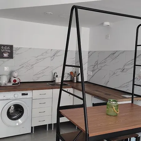 Am Chinorros Square. *