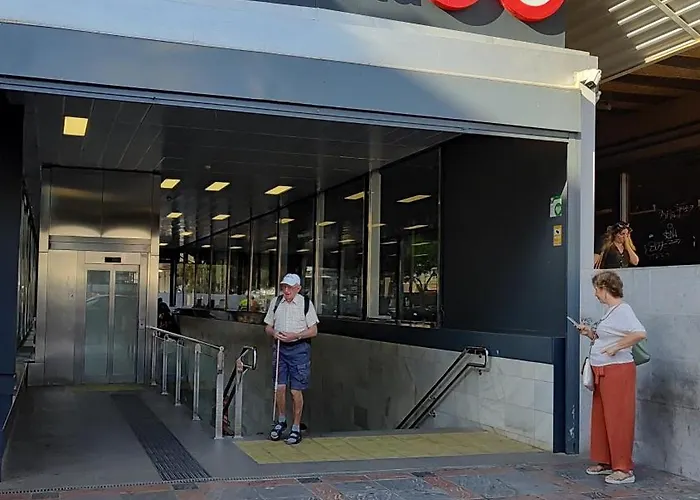 Am Chinorros Square. Fuengirola